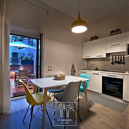 Le Terrazze Sul Cortile Lägenhet Salerno Exteriör bild