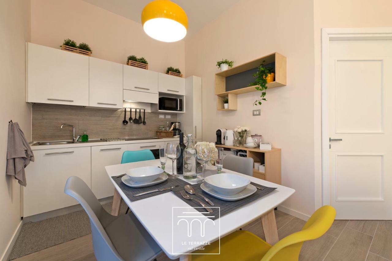 Le Terrazze Sul Cortile Lägenhet Salerno Exteriör bild