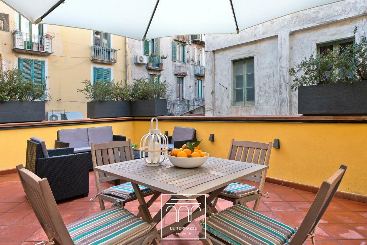 Le Terrazze Sul Cortile Lägenhet Salerno Exteriör bild