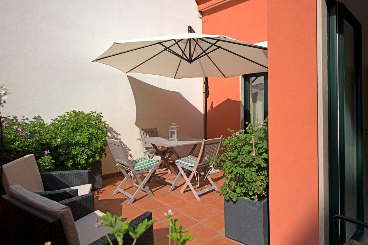 Le Terrazze Sul Cortile Lägenhet Salerno Exteriör bild